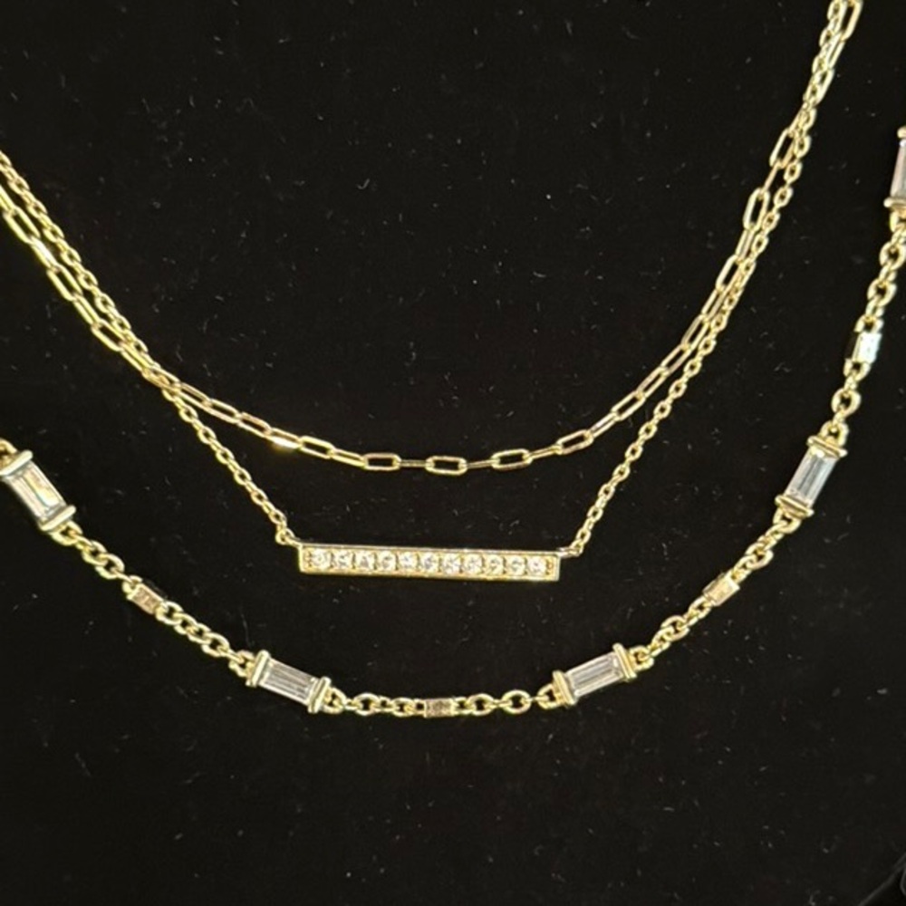 Kendra Scott Gold Layered Necklace - Picture 2 of 3